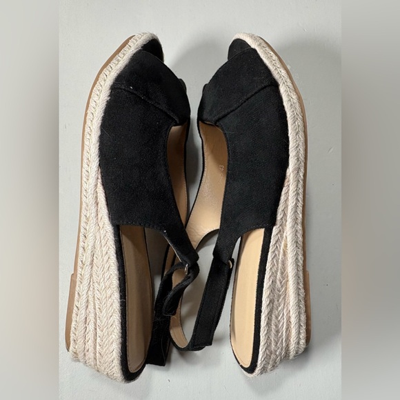 Black  Slingback Peep-Toe Wedge - Picture 4 of 4